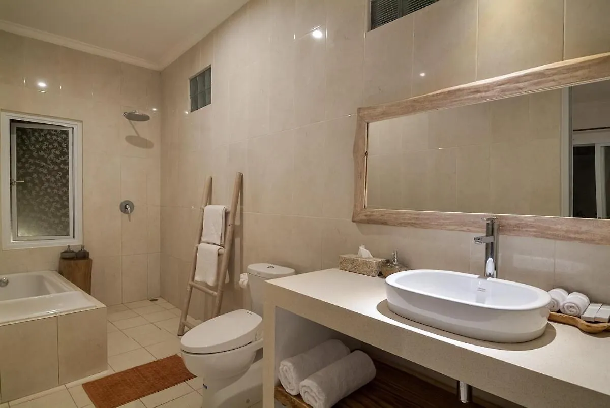 2Br Villa3 Oberoi Seminyak,18Min Walk To The Beach 0*, Seminyak (Bali)