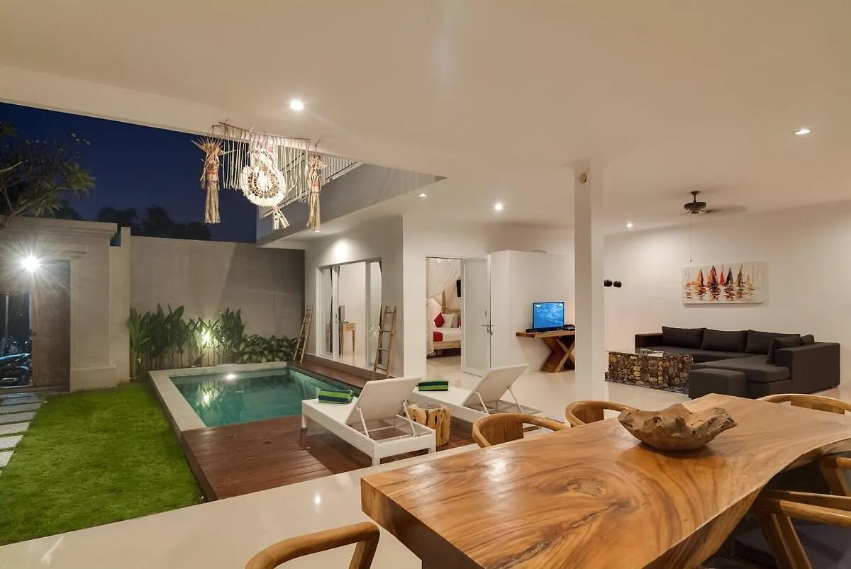 2Br Villa3 Oberoi Seminyak,18Min Walk To The Beach